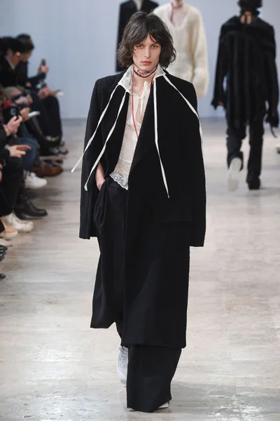 Look 22